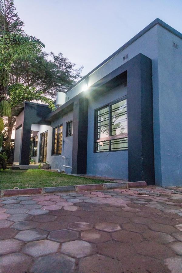 Blue Agave F1 Apartment Lusaka Exterior photo